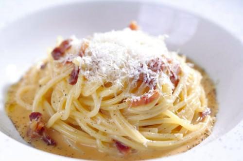 На фото Cпагетти карбонара, пошаговый рецепт с фото (карбонара под соусом)