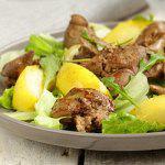 Рецепт Теплый салат из печени и яблок