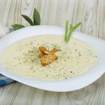 Рецепт Суп-пюре из цветной капусты с овощами и сыром