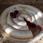Рецепт Хитрый пирог с вишней