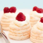 Рецепт Правильное безе в домашних условиях в духовке с малиной