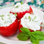 Рецепт Домашние помидоры с начинкой из острого творога