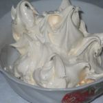 Рецепт Белковый заварной крем для торта - горячий способ приготовления